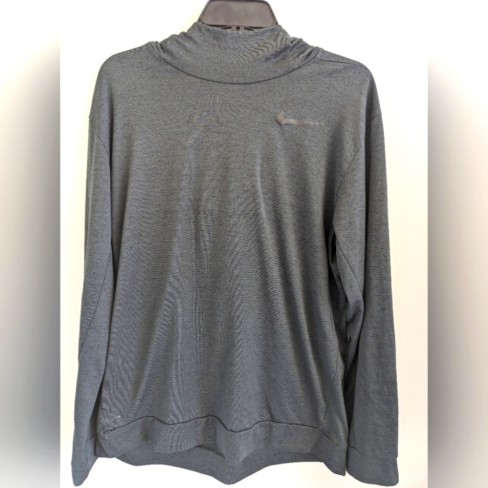 Nike Dri-Fit Large Lightweight Hoodie - Forest Green